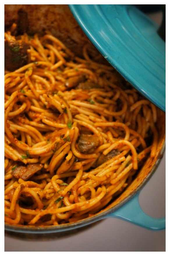 Spaghetti made in dutch oven